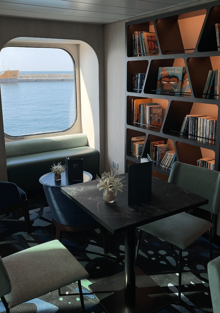 Mein Schiff Relax - Leseecke